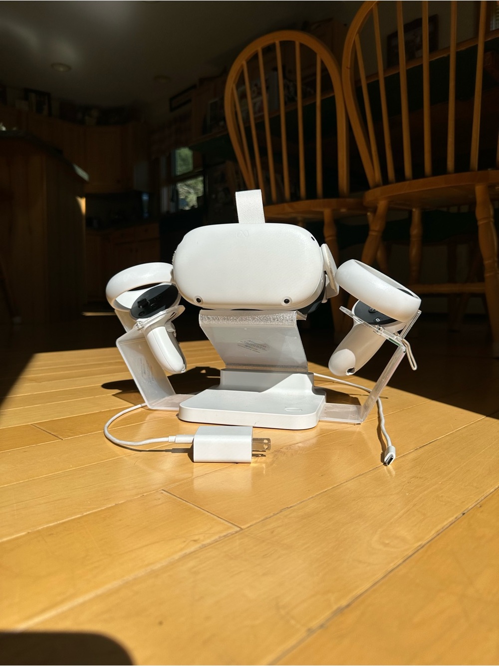 White VR Headset and Controllers Charging Stand with Cable